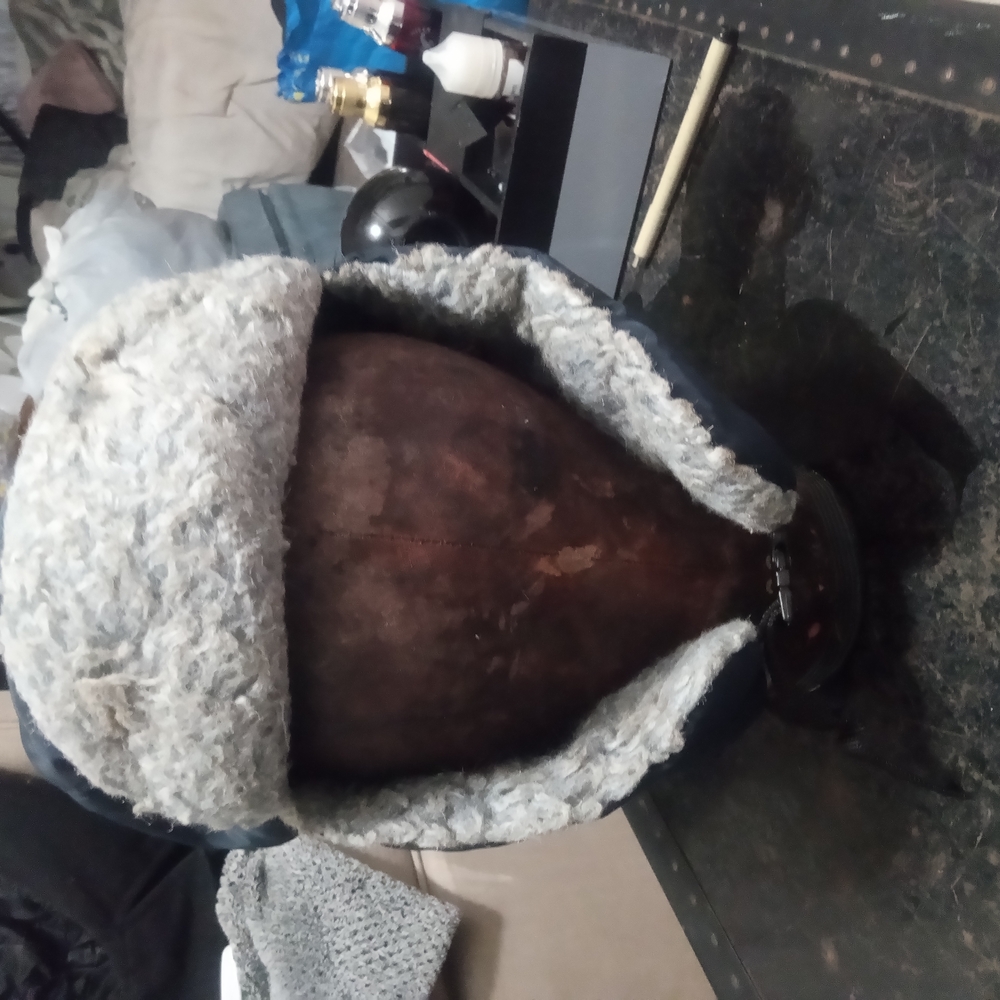 Cozy Shearling-Lined Aviator Hat
